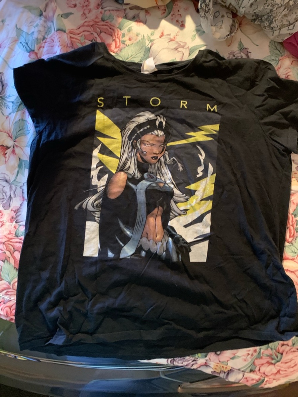 Storm Graphic Tee - Black and Yellow Comic Artwork Size Larfe